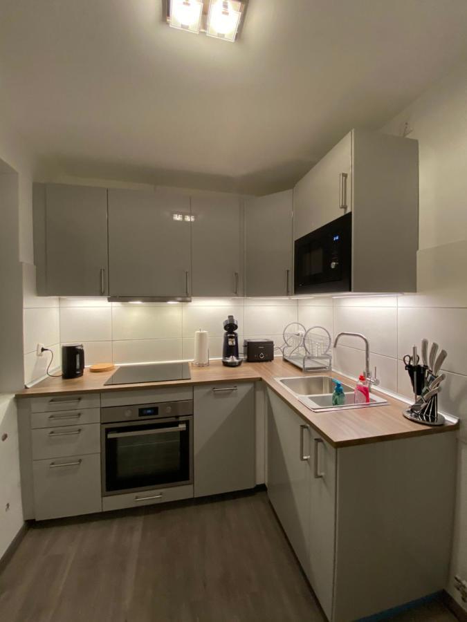 Apartment In Uninaehe Lubeck Bagian luar foto