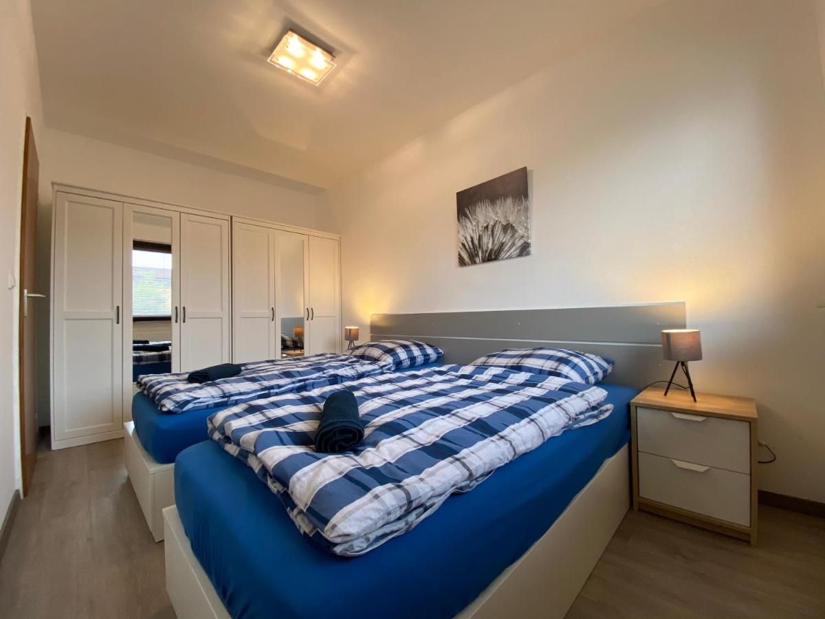 Apartment In Uninaehe Lubeck Bagian luar foto